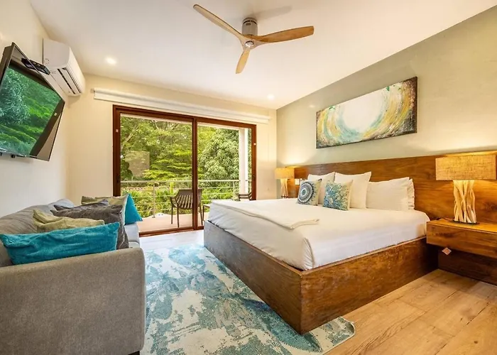 Casa Coralis - Stunning Modern 3 Bedroom 3-half Bath In Playa
